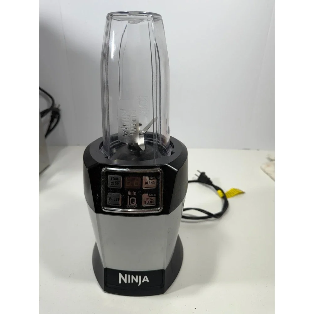 Nutri Ninja Pro Auto-iQ Personal Blender 1000W Silver Black BL482 30